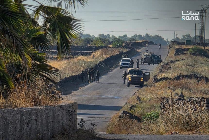 Israeli forces raid Quneitra village, detain civilian amid shelling